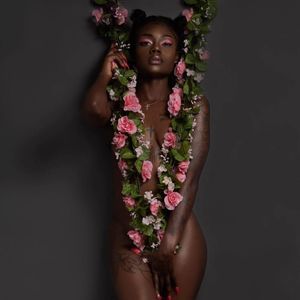 Meet your Posher, Antania